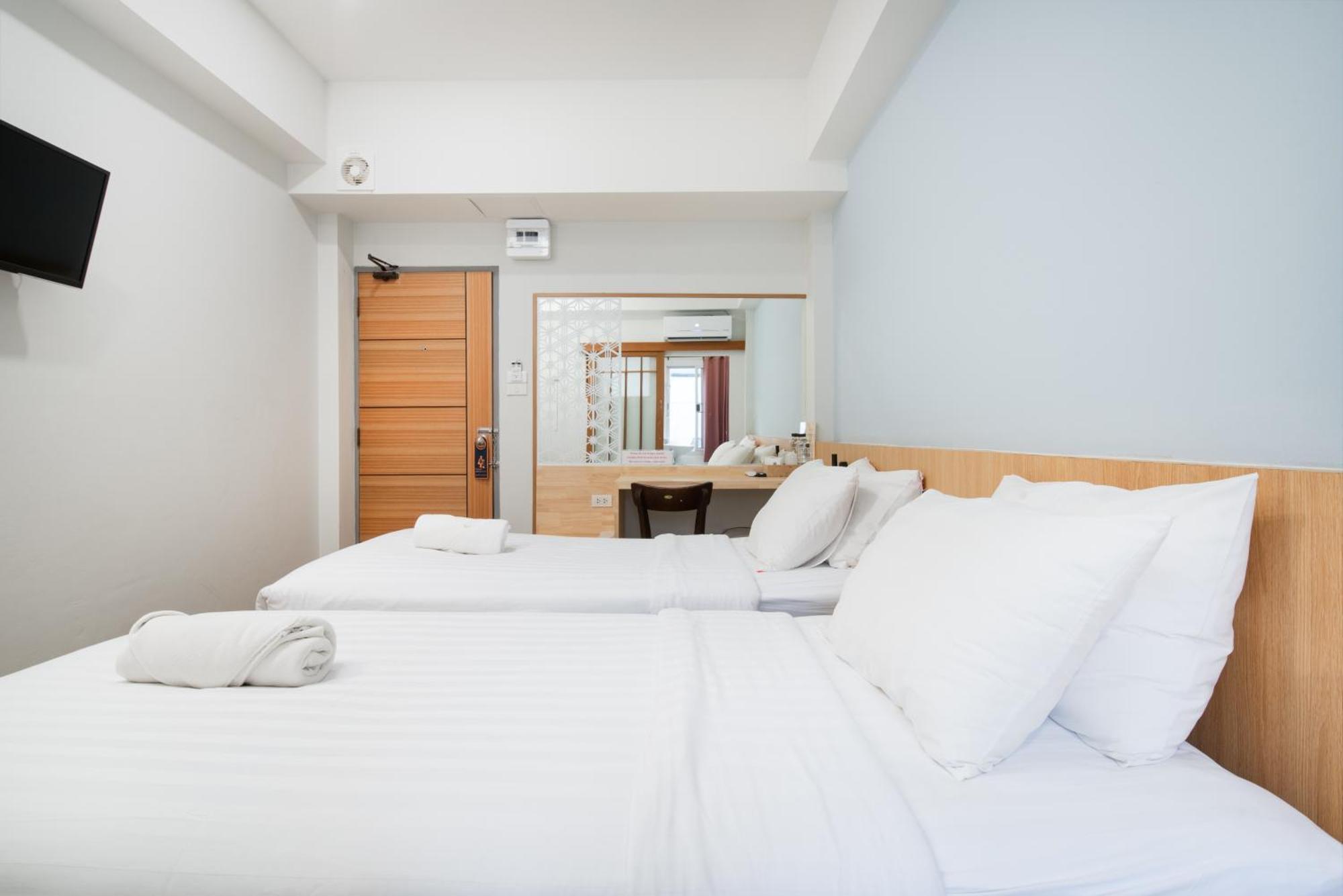 Manee Cool Mueang Hotel Chiang Mai Ngoại thất bức ảnh