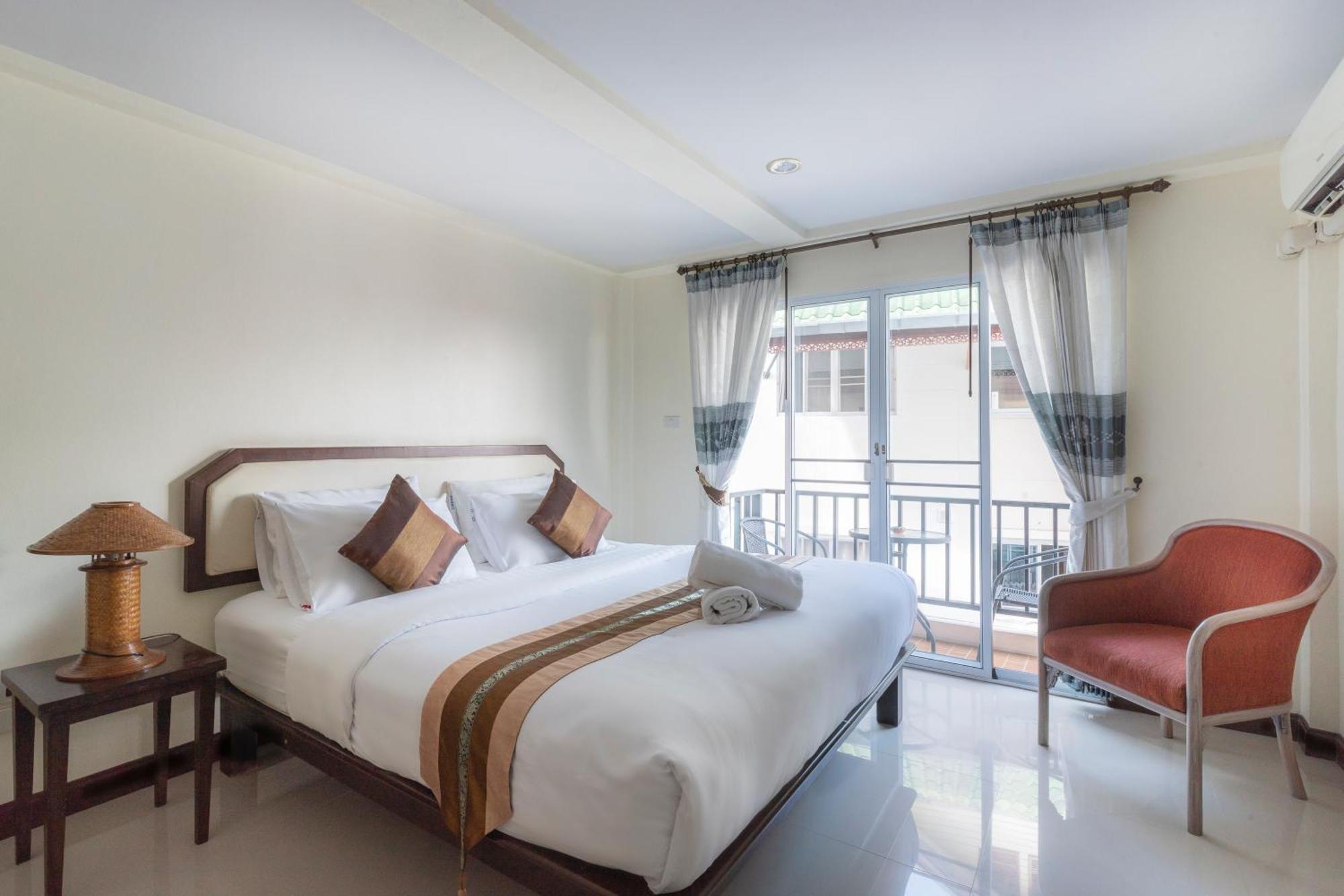Manee Cool Mueang Hotel Chiang Mai Ngoại thất bức ảnh