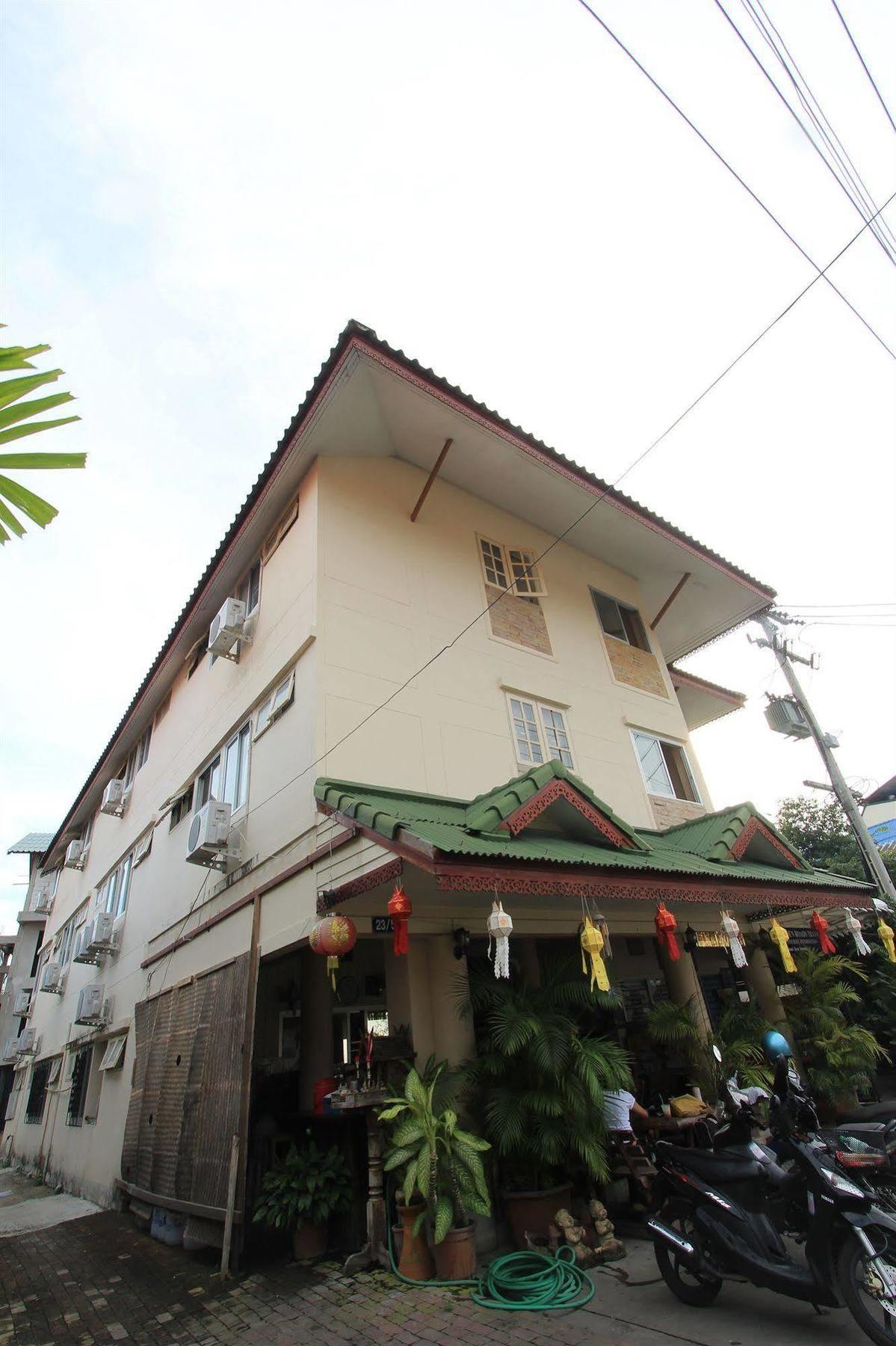 Manee Cool Mueang Hotel Chiang Mai Ngoại thất bức ảnh