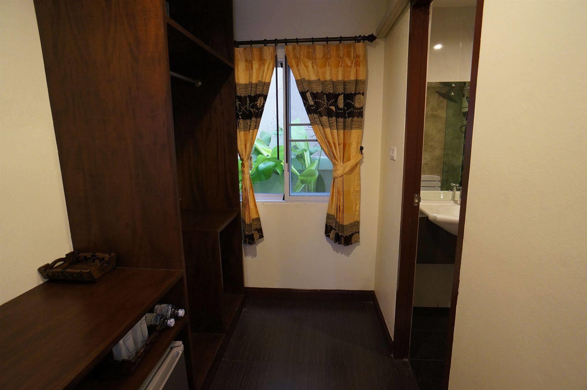 Manee Cool Mueang Hotel Chiang Mai Ngoại thất bức ảnh